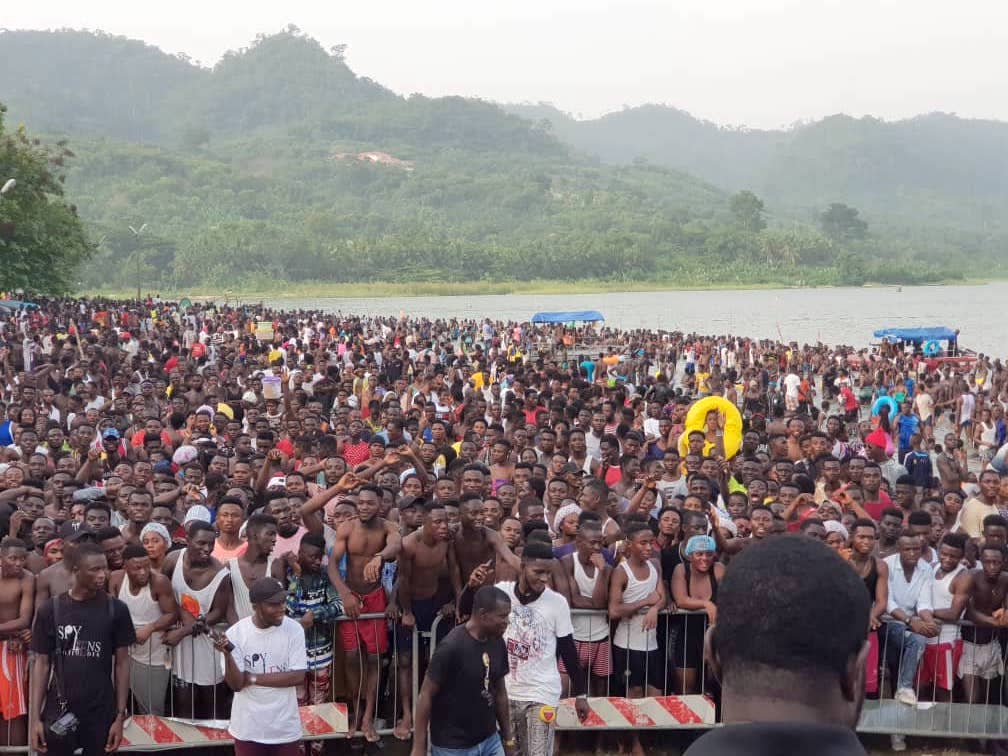 theMerge_tm's tweet photo. Apart from Accra, which city/town I'm Ghana would you like to have most of the events and festivals during the holidays?
📷: @y1025fm's Lakeside Rave (2019)
#hcUpdates https://t.co/aU5lmizhJV