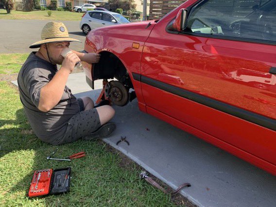 KooriCarGuy's tweet photo. Throwback to when I used to spend weekends working on cars only for them to scrape through until Friday before breaking down. 

Bit like how my life was at one point. https://t.co/wSy8futydw