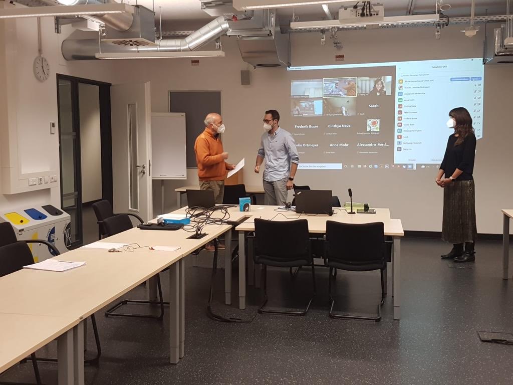 Rebecca Harrington tweet media