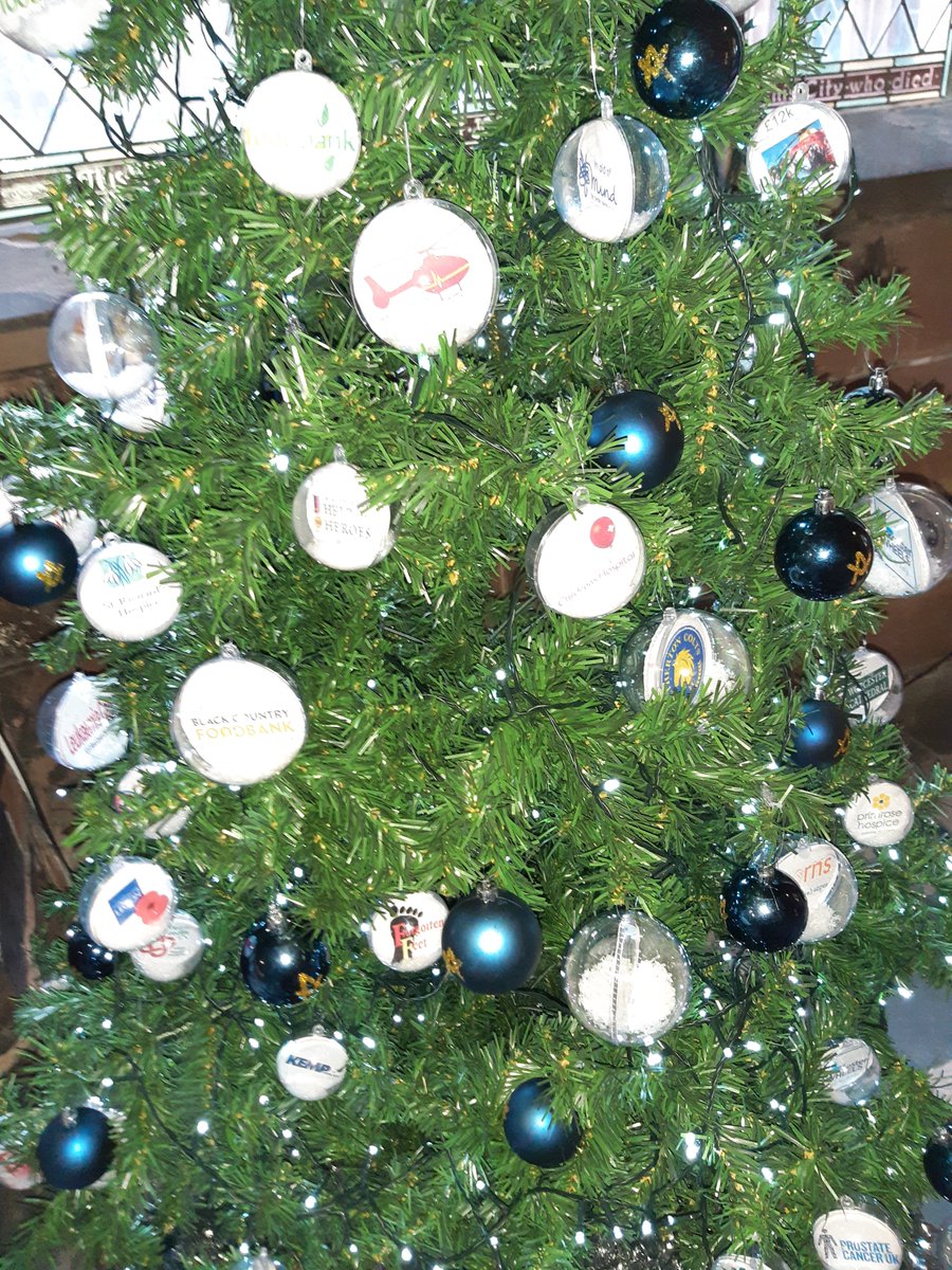 DavidDey12's tweet photo. Worcestershire Freemasons Supporting Worcester Cathedral Christmas Tree Festival https://t.co/aATncW4JzU