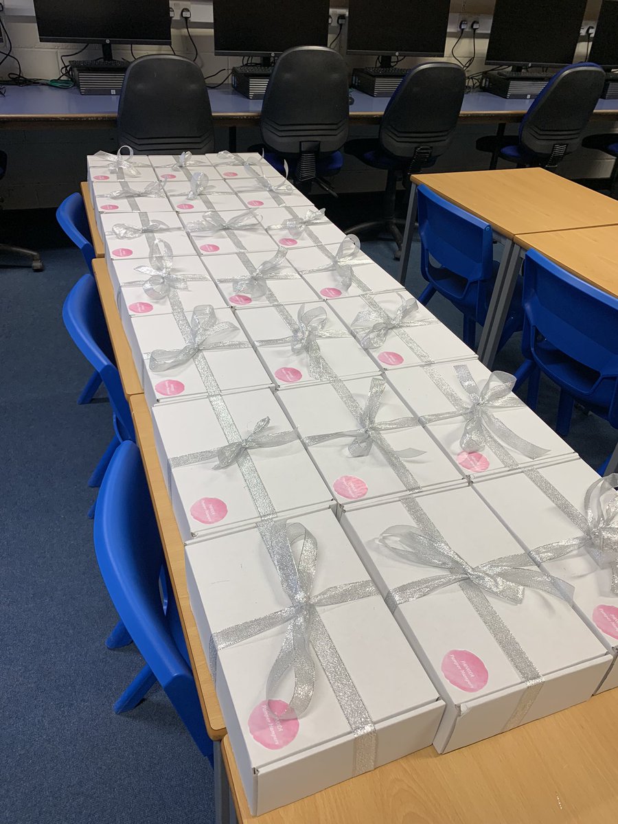 Pangea101's tweet photo. Our pamper hanpers are ready!!!!! Can’t wait to sell them at the over-gate! @YE_Scotland @youngenterprise https://t.co/0Dn87Jvfpf
