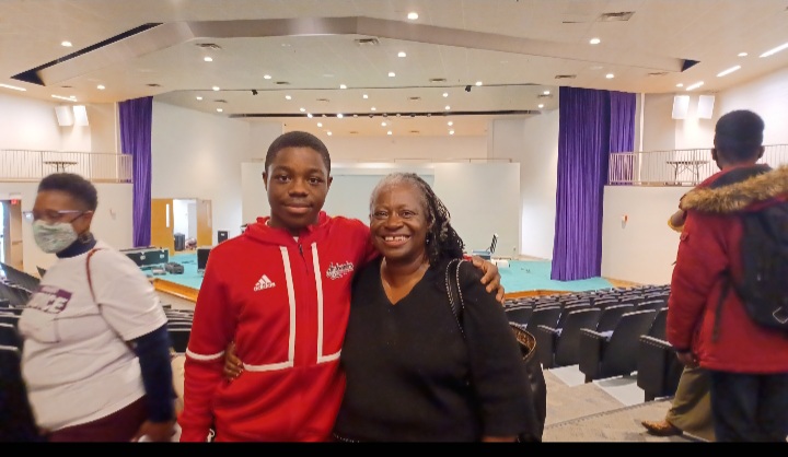 #InTheCommunity Councilmember Joyce Sheperd speaks with students and community members at a forum at South Atlanta Highschool. 

#MakeJoyceYourChoice
