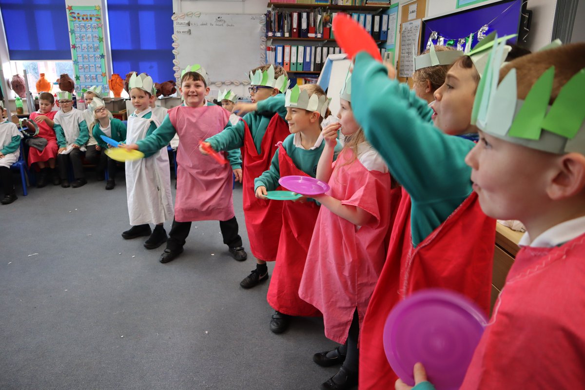 NCLT_Academies's tweet photo. Ancient Greece came to @St_teath_school last week!
There was dancing, Olympic events, decorated urns, a giant trojan horse, music from the lyres... all culminating in a magnificent feast, fit for Zeus himself! https://t.co/9fBVNdZctf