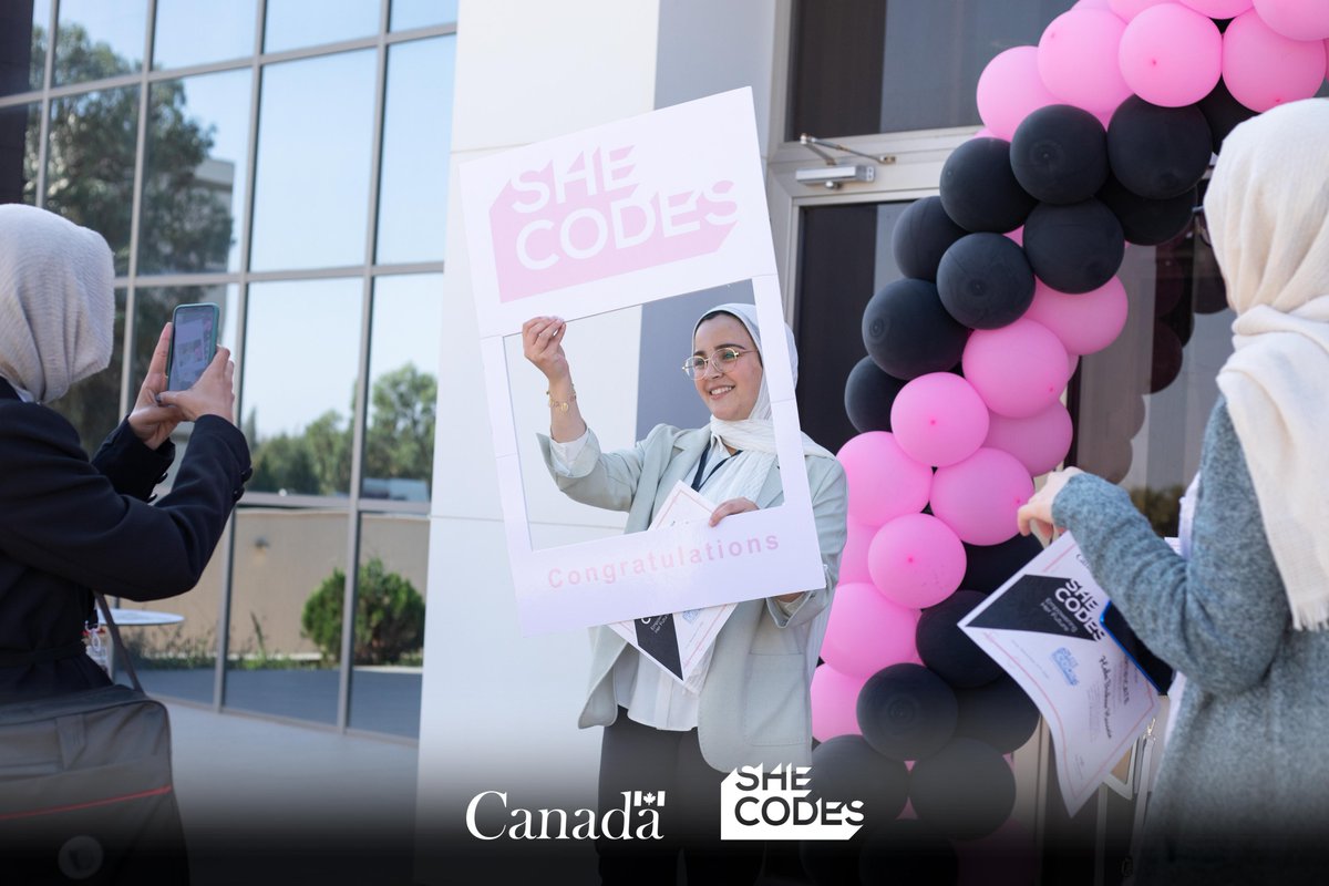 Shecodes2018's tweet photo. "Believe in yourself and you're half way there".🚀
Happy to be celebrating our #allHandsonTECH Graduation 🎓with 40 ambitious young women!
Thank you for your incredible work, dedication & passion in the past 6 weeks, we're SO PROUD of you💕🥳🥁
Funded by the Canadian Embassy. https://t.co/obbi4pffrs