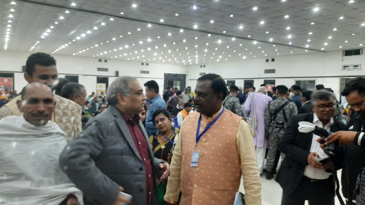 Ashok Upadhyay (yamunababa) Twitter