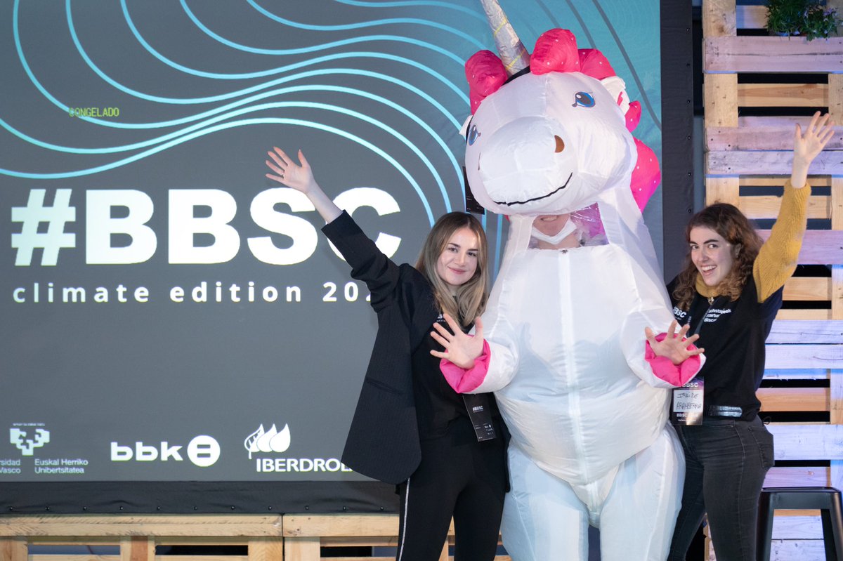 bbstartupcampus's tweet photo. Mila esker a @media_attack por capturar estos momentazos que queremos compartir con vosotr#s y rememorar #BBSC21 - climate edition, la edición más sostenible 🌱🌏 https://t.co/Epgxc3xLIp