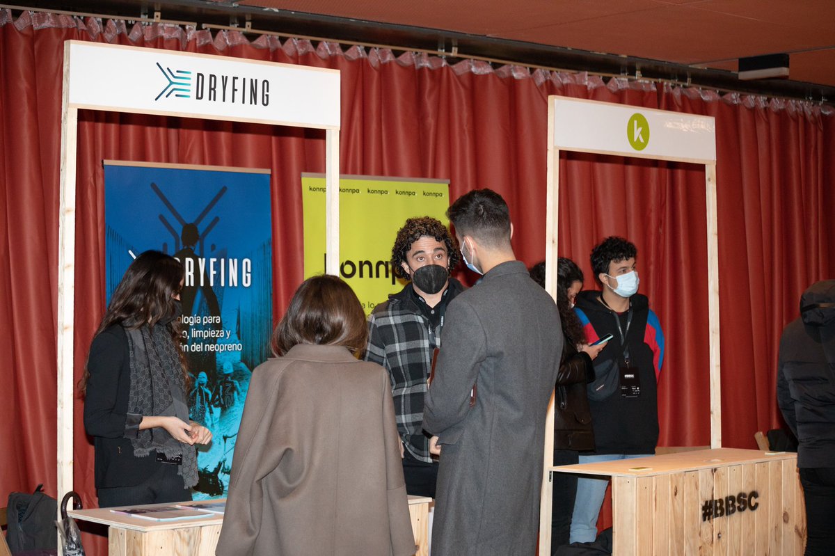 bbstartupcampus's tweet photo. Mila esker a @media_attack por capturar estos momentazos que queremos compartir con vosotr#s y rememorar #BBSC21 - climate edition, la edición más sostenible 🌱🌏 https://t.co/Epgxc3xLIp