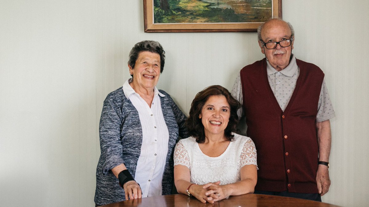 SituAiP's tweet photo. Nuevo relatos de la serie "Así Vivo los Cuidados". 

Acerca de cuidar a su padre, habla Erika Videla 👇

https://t.co/E5gz3NKsoA https://t.co/ndYVuYoY3N