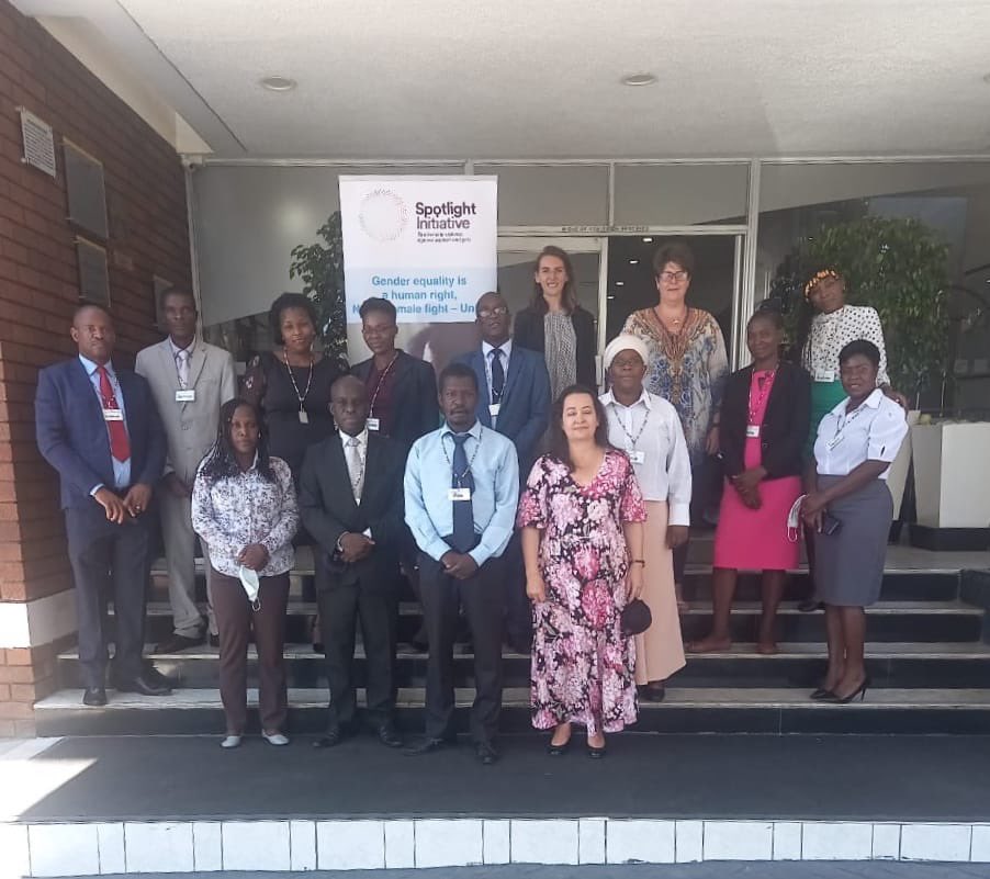 UNICEFZIMBABWE's tweet image. How do we equip our justice system to be more sensitive to children? Under @GlobalSpotlight w/ support from @euinzim, @child_witness is conducting trainings of court intermediaries with a focus on protection of vulnerable witnesses during legal proceedings