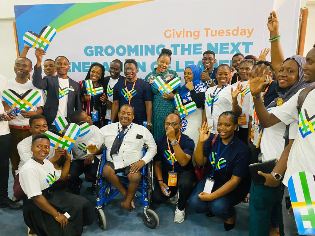 tpotanzania's tweet photo. In October 26, @GivingTuesdayTZ together with other NGOs prepared a session during the @CSOWeek that aimed at grooming youth/university students to become future leaders of the civil society sector.
@GivingTuesday @EAPhilanthropy @FCSTZ
#GivingTuesday #givingtuesdaytz https://t.co/QINhfuh9yx