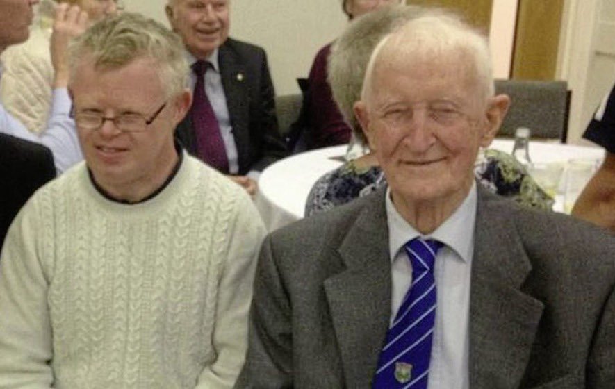 🔵Barney Carr 1923 - 2021🔵
It is with deep sadness that we announce the passing of Club President &amp; Trustee Barney Carr. Our deepest sympathy to son Hugh, daughter Louise, daughter in-law Susan, grandchildren Eoin, Irlaith, Eanna &amp; the entire family. Ar dheis De go raibh a anam.