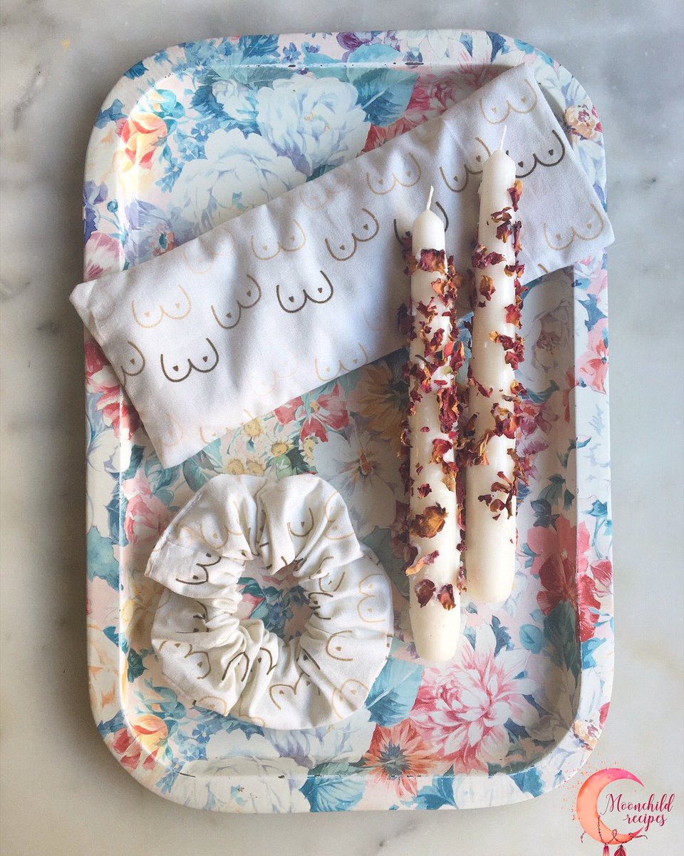 Beautiful order ready to gift wrap 💝 
#etsy #etsyshop #etsyshopuk #EtsySeller #etsyuk #etsybest #etsyfinds #etsygifts #etsyhandmade #handmade #shopsmallbusiness #shopsmallthischristmas #yule #yuletide