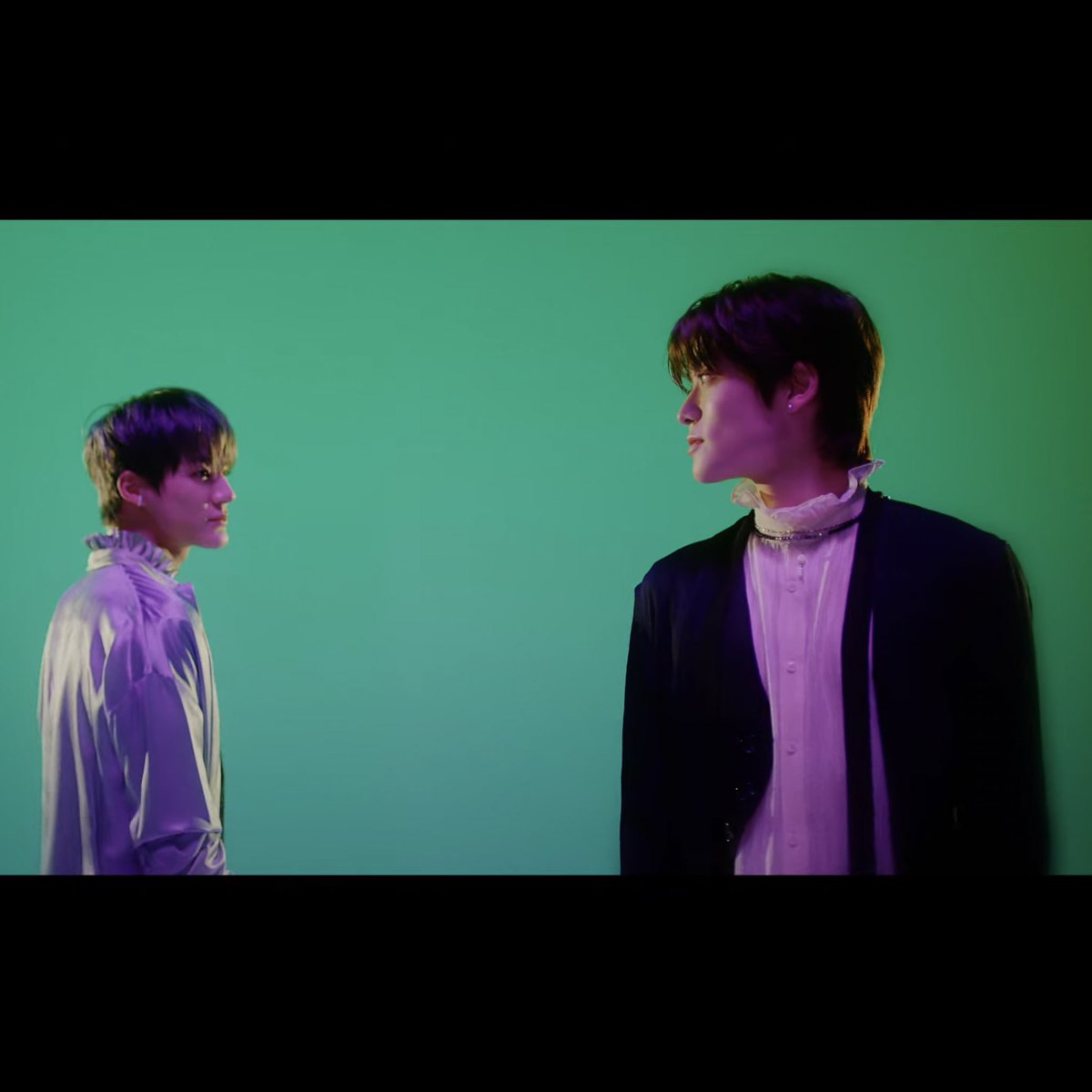 잰냥🐱 젠뭉🐶 웃참챌린지😳
#재현 #JAEHYUN #제노 #JENO