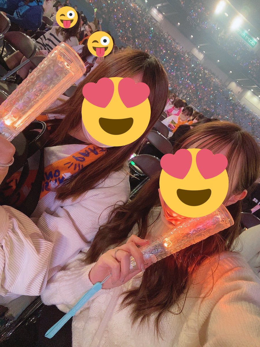 ricty0531's tweet photo. AAA DOME TOUR 15th ANNIVERSARY -thanx AAA lot-

楽しかったぁ！！
目の前来てにっしー歌うし
だっちゃんも最後の歌で目の前やし
めっちゃめっちゃめっちゃいい席すぎた♡
さいこーうアリーナ席🧡🧡🧡🧡🧡 https://t.co/tIxpdpda6u