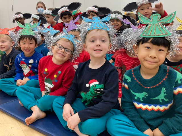 BickleyParkSch's tweet photo. Itβs dress rehearsal time! We canβt wait to see what Yr1 and Yr2 have in store for us this week to kick off the Christmas festivities. #BPSsparkleandshine #SchoolNativity #BeeMerry #TheInnspectors https://t.co/ulnKgljQ5N