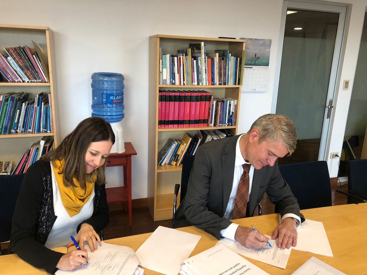 SueciaEnBolivia's tweet photo. 🚨 Mercados Inclusivos inicia una nueva fase, ampliando la cobertura a tierras bajas. El protagonista; agricultura familiar y el rol que desempeña en los sistemas agroalimentarios del país. @Sida @Swisscontact #MercadosInclusivos #SueciaSocioSostenible https://t.co/eY5W7ANfoL