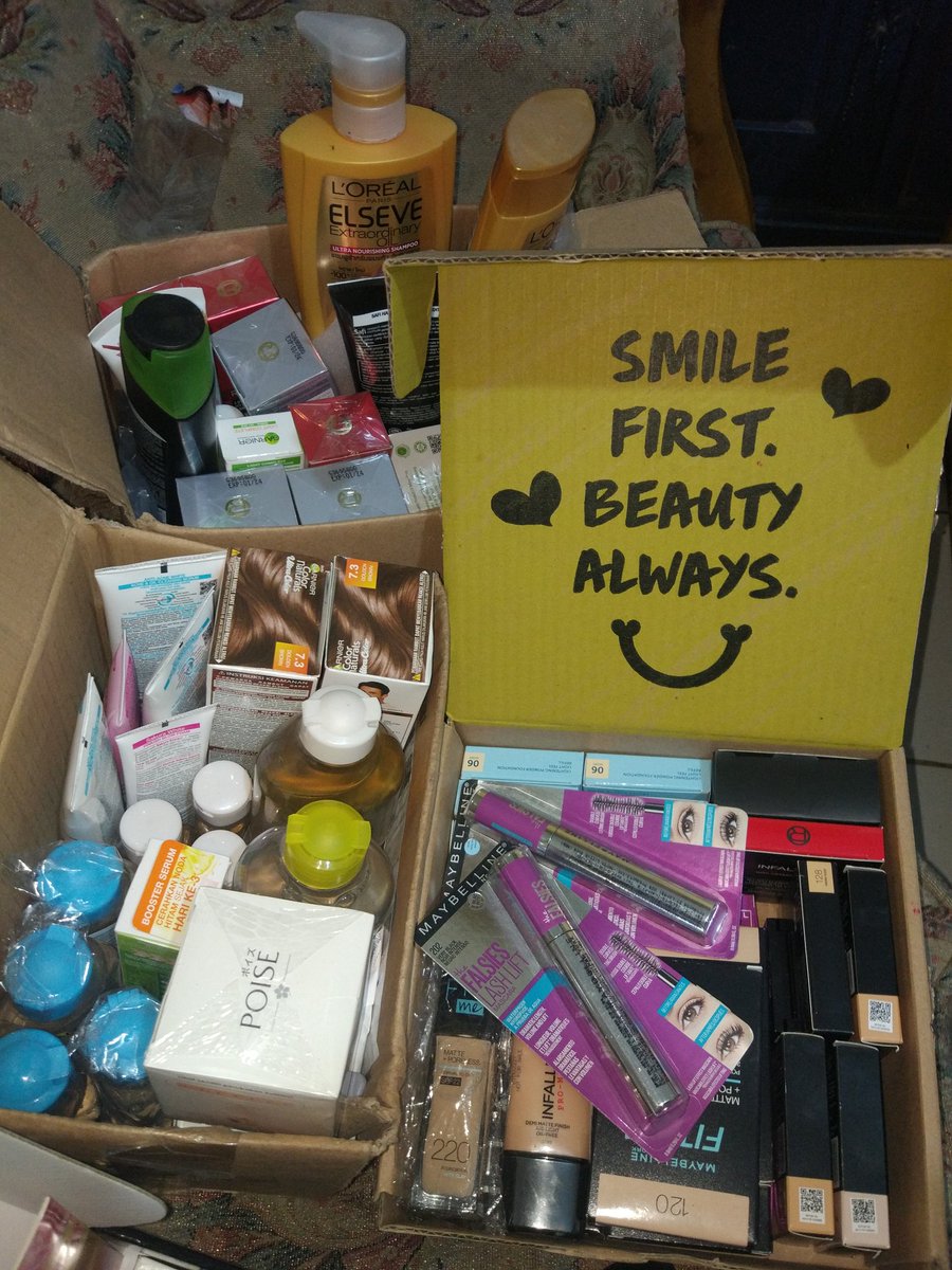 setancentiil's tweet photo. Haruskah hamba buka lapak disini? 😁
Yuk yg mau makeup skincare ada Maybelline, L'oreal, Garnier, MakeOver, dll😁 Ori, masih segel, exp 2023/2024, murah meriah pokonya 😁👍

*Maaf males ngejejerin😭 https://t.co/1LYfEOjQUN