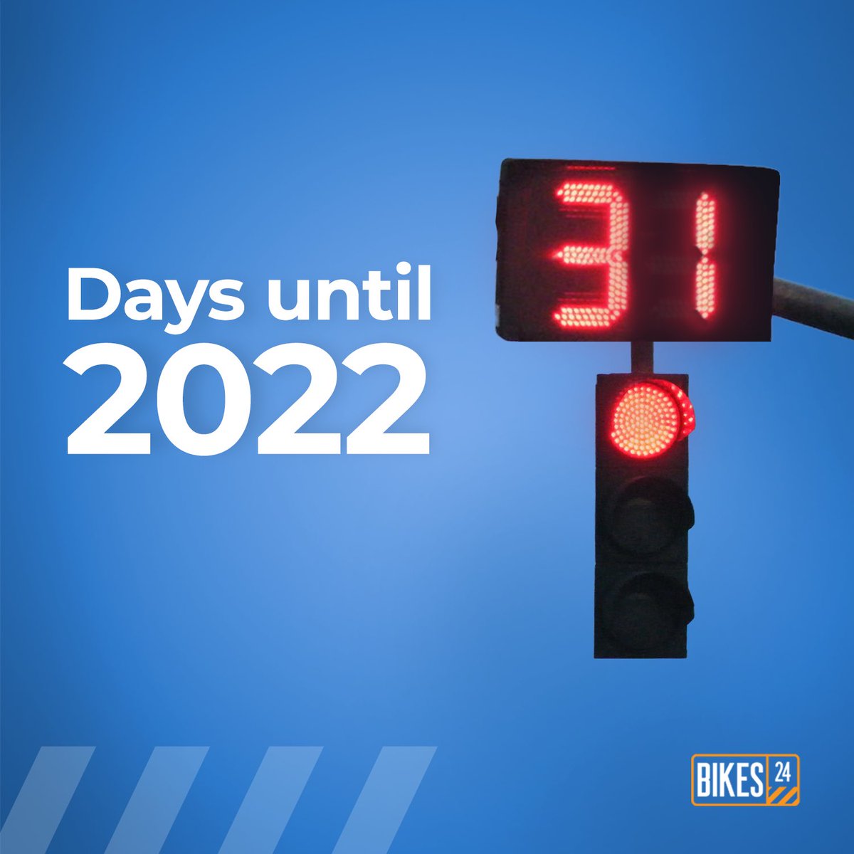 Bikes24India's tweet photo. 2021 might just be the fastest driver we’ve ever seen 🙆🏻‍♂️ https://t.co/1T3aJNSKUC