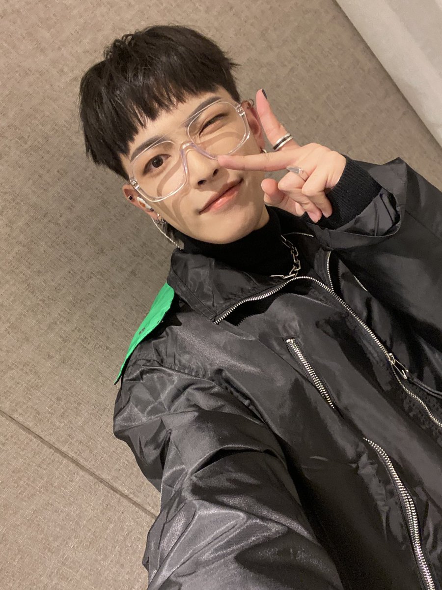 ATEEZofficial tweet picture