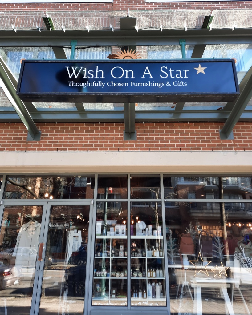 Reasons to pay attention to #exterior #retail #signage
 
Captivate attention
Spark interest
Claim the location
Advertise, advertise, advertise
 
#fastsignscoquitlam recently installed signage to make finding the way to Wish On A Star in <a href="/CityofPoMo/">City of Port Moody</a> <a href="/ShopNPV/">Newport Village</a> a little easier.