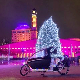 BikewaysTO's tweet photo. CONTEST ~ photo of you &amp;/or your merry bicycle for chance to WIN $100 Gift Card from @CurbsideCycle
Tag us &amp; use hashtag #CyclingGoodCheer ~ we will HO HO HOld a DRAW on DEC 12 at midnight #bikeTO #CargoBikeTO #Contest 

One of last year's entry was aglow!
https://t.co/EirPvknYHt https://t.co/nUS12aAOLG