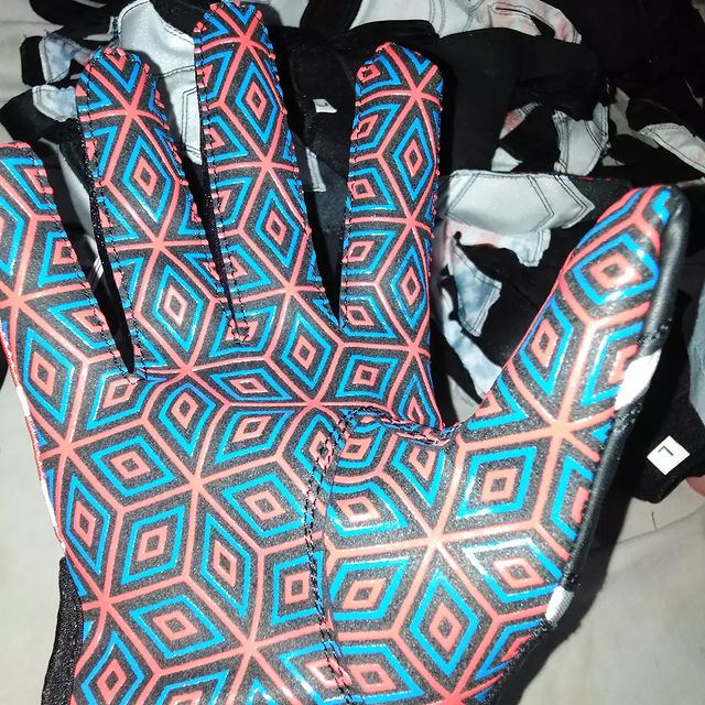 gloves samples ready for our usa customer,
Kamni Sports is a Manufacturing Company of leather products and accessories. we make all kind of Leather Gloves.
For any inquiry fell free to contact us!
Email: info@kamnisports.com
Website: kamnisports.com