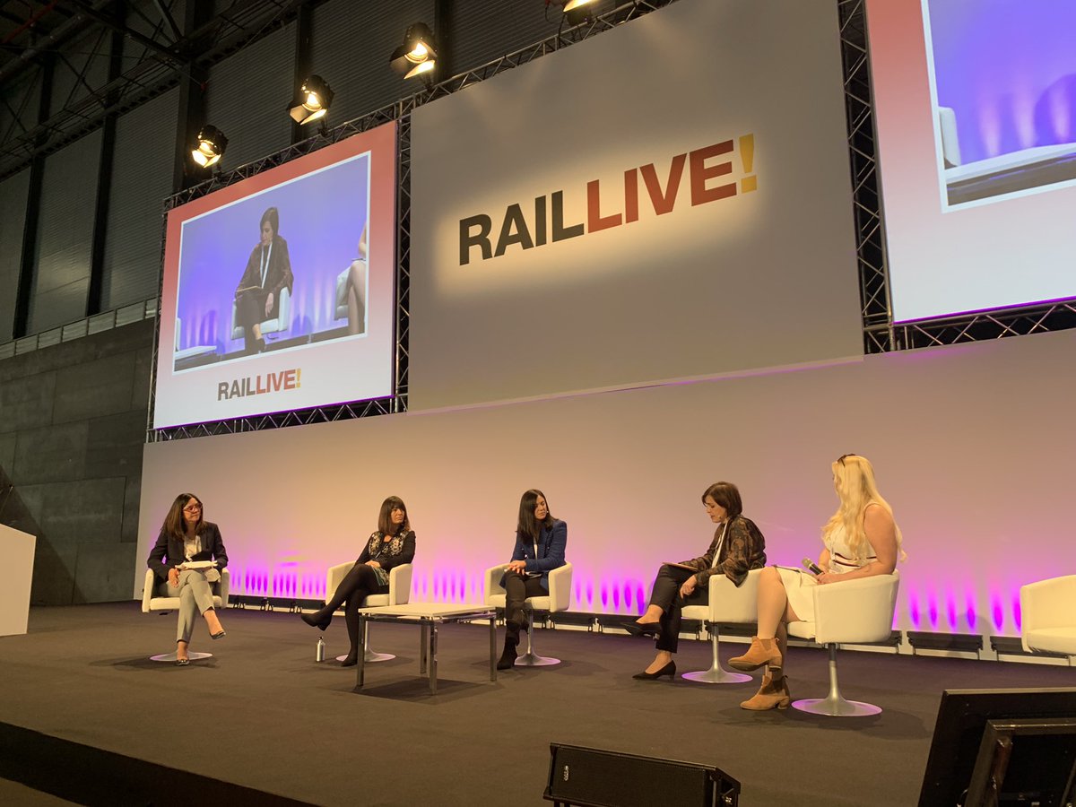 RailLiveSpain's tweet photo. Women in rail! What a great panel! Some real inspirational and interesting discussions. 
@SiemensMobility @Renfe @KTNUK @coventrycc @ArcelorMittal #RailLive https://t.co/1Upe3FGXEo