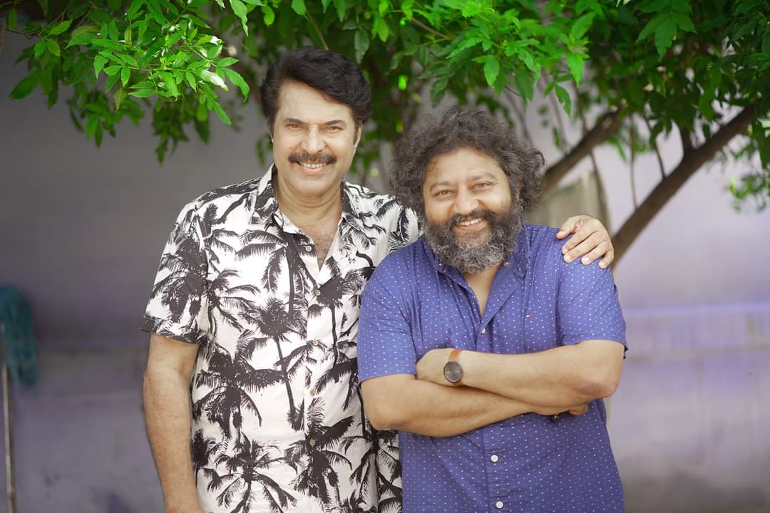 mfwaikerala's tweet photo. #NanpakalNerathuMayakkam
Shooting In Progress !

@mammukka #Mammootty https://t.co/eEeptWXVlh