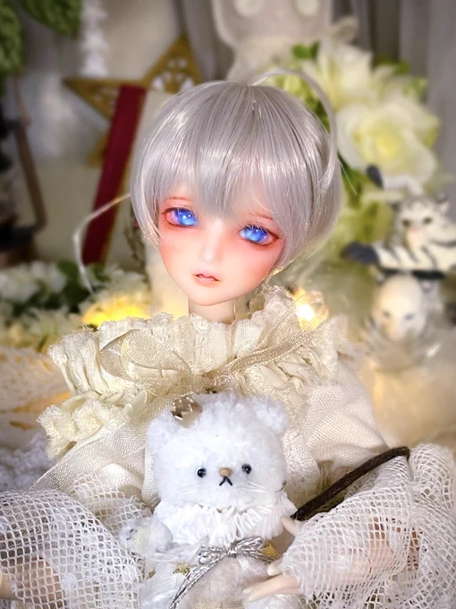 なななんと、この度お菊様( )のモニター企画に当選しまして...メイクさせて頂きましたとても小さな1/6サイズの美人さんです...アイはぼかしアイで撮ってみました!素敵な子とご企画を誠にありがとうございます#petitnoble 様#オビツ26 