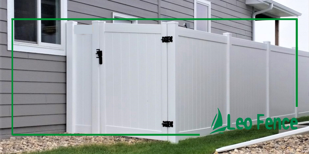 LeoFence6's tweet image. Every time we see the finished #Vinyl #FenceProject from our customers, no matter it is big or small, we&apos;d be happy.
If you need high-value #VinylFences, contact us anytime for 5% or much lower price based on world-class quality!

#FenceFactory #FenceCompany