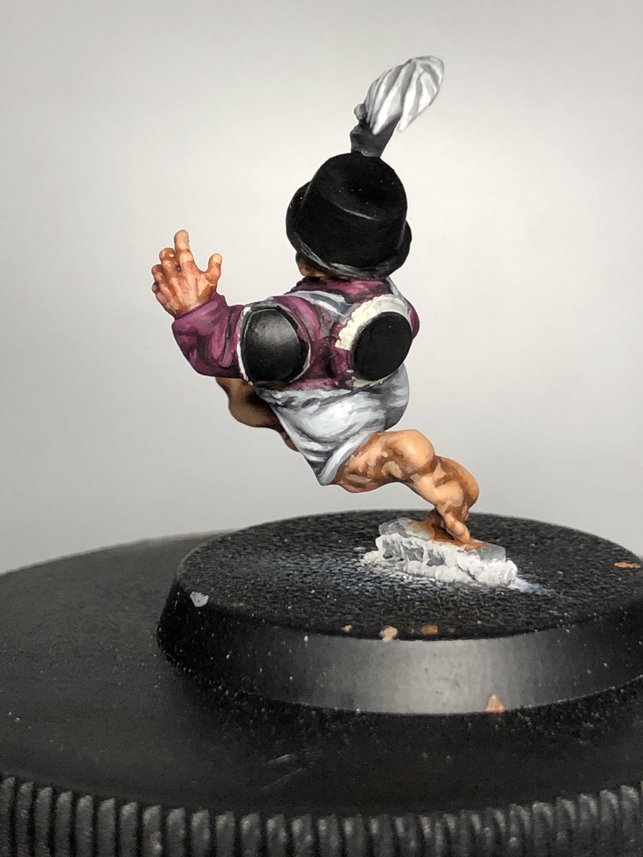 FancyKelvin's tweet photo. I have missed the deadline of having him finished tonight
#warhammercommunity #warhammer40k #warhammer40000 #gamesworkshop #wip #warhammerwip #hobbypainter #paintingwarhammer #miniaturepainting #painting40k #Astramilitarium #Noblevember #ventrillia #Ventrilliannobles #ratlings https://t.co/dsiQMmNFzh