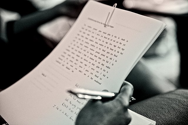 cavecanempoets's tweet photo. Poets study with us to take leaps of faith for their poems. At our annual retreat, poets study alongside world-class faculty to write and workshop poems with vulnerability and focus.

This #GivingTuesday, let’s support #BlackPoetsTogether:  https://t.co/kq2H9gpl6O https://t.co/Wk7ODmm1fS