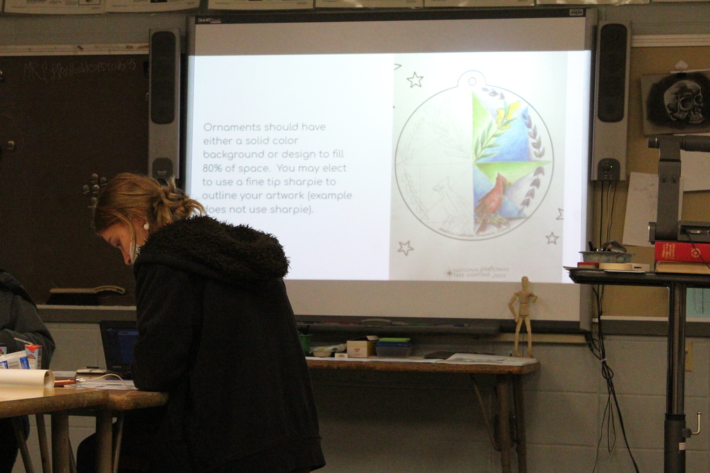 Make sure you check out this piece from Kentucky Teacher about an incredible opportunity for our high school art students!

kentuckyteacher.org/news/2021/11/m…