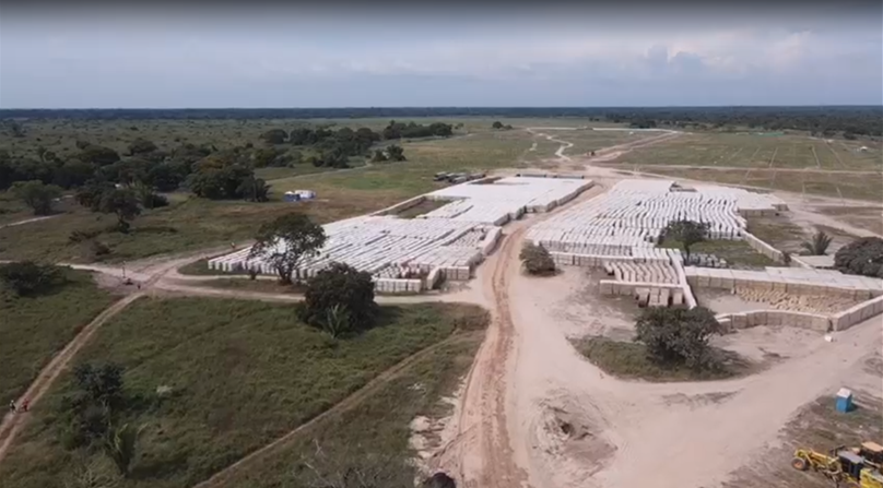 EugenioCL_'s tweet photo. El crecimiento de la energía renovable no se detiene gracias al aporte del gran equipo humano en la consolidación y construcción de plantas solares en Colombia. Luego de realizar una visita #ElPaso y #LaLoma quiero resaltar el gran trabajo que realizan todos estos colegas. https://t.co/zvTNUn7vNT