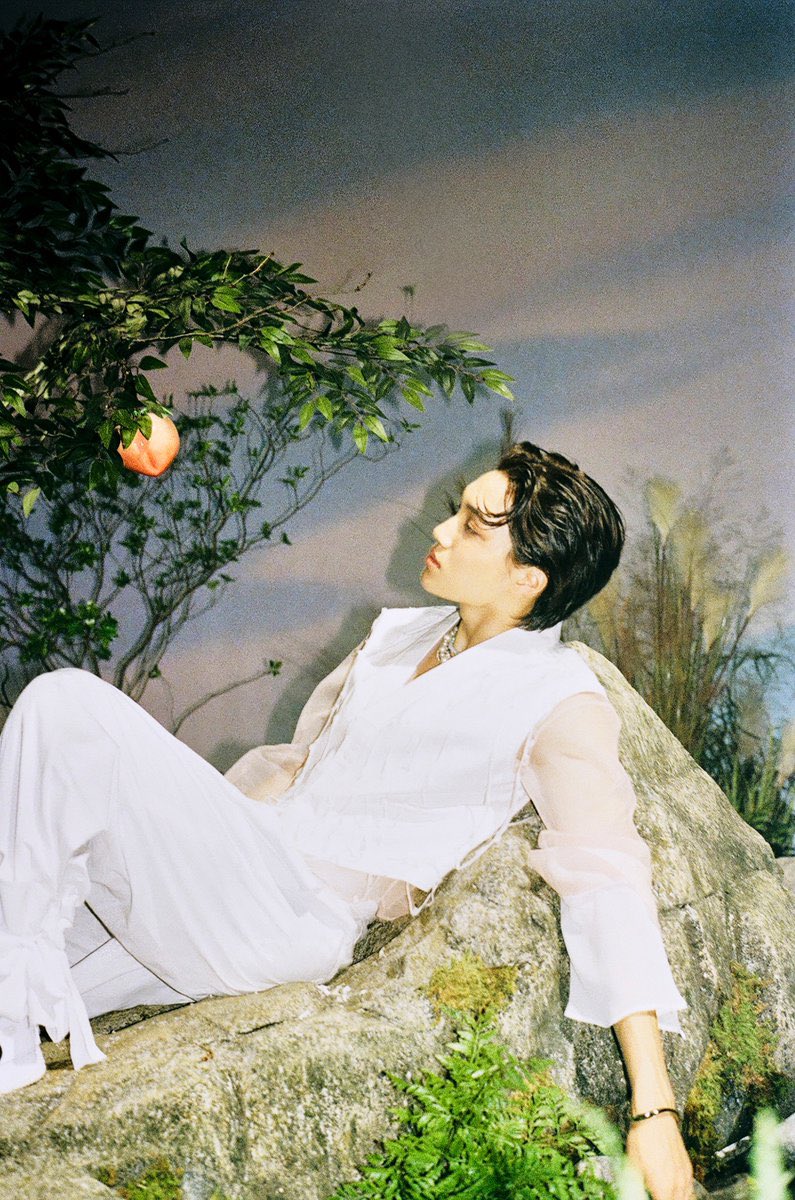 vzmvys's tweet photo. After all those hard struggles, numerous revisions and seemingly never-ending practice hours, here we are witnessing your amazing performances through Peaches album. 🍑 https://t.co/3vmmvpcmYR