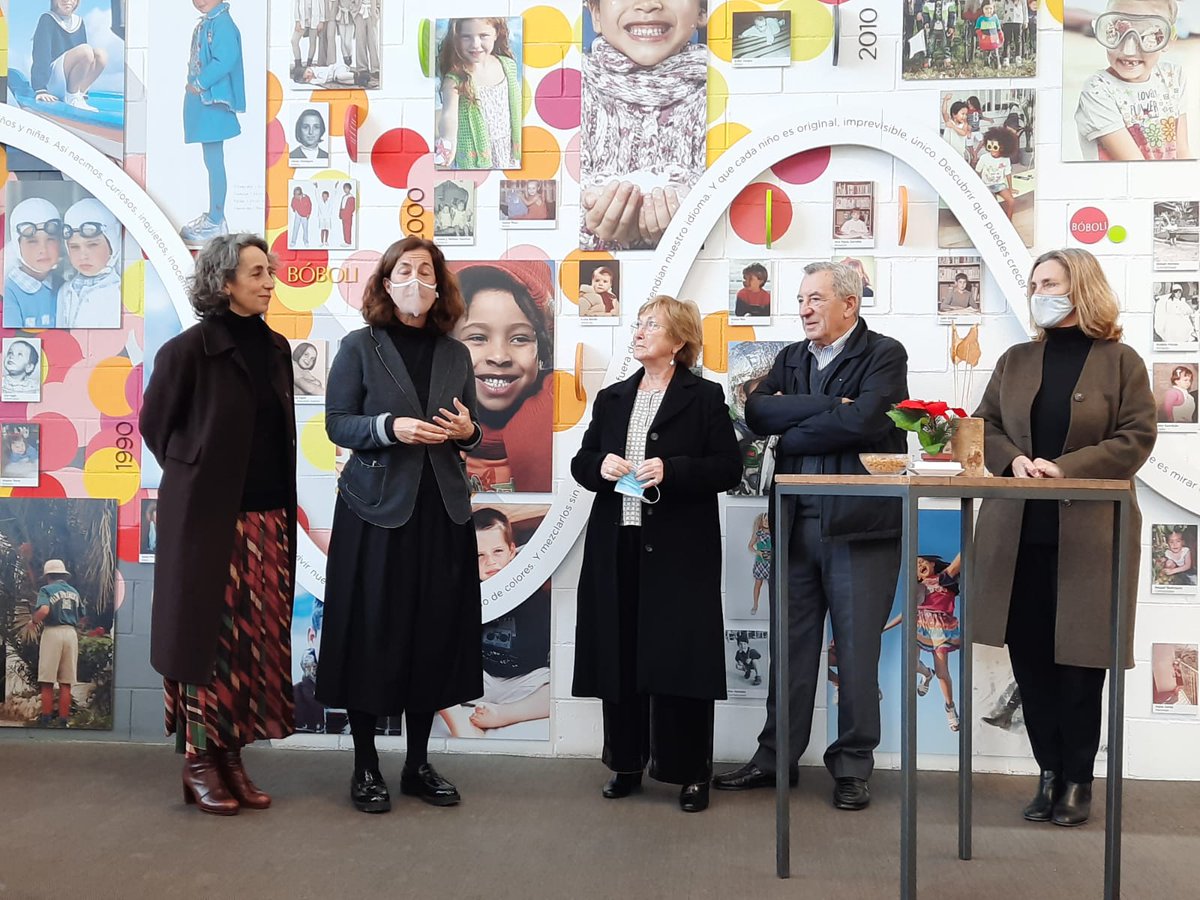 modaccat's tweet photo. 🎂Avui hem estat a la celebració del 40è aniversari de la nostra marca associada @boboli_fashion . Enhorabona i que per molts anys més!
#ModaCatalana #ModaInfantil #Boboli https://t.co/Aqg7fUf4Vv