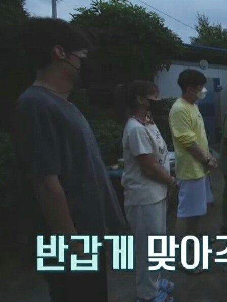 Ningningfy's tweet photo. Love triangle ㅋㅋㅋㅋ
#Eugene #YoonJongHoon
#Umkijoon #DanHee #YoonYoon https://t.co/XhBHdHonJ6