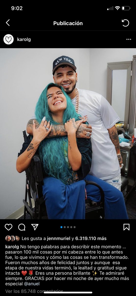 EpicosTweets's tweet photo. Karol G y su ex / Yo con mi ex. https://t.co/0U8zWofqdz