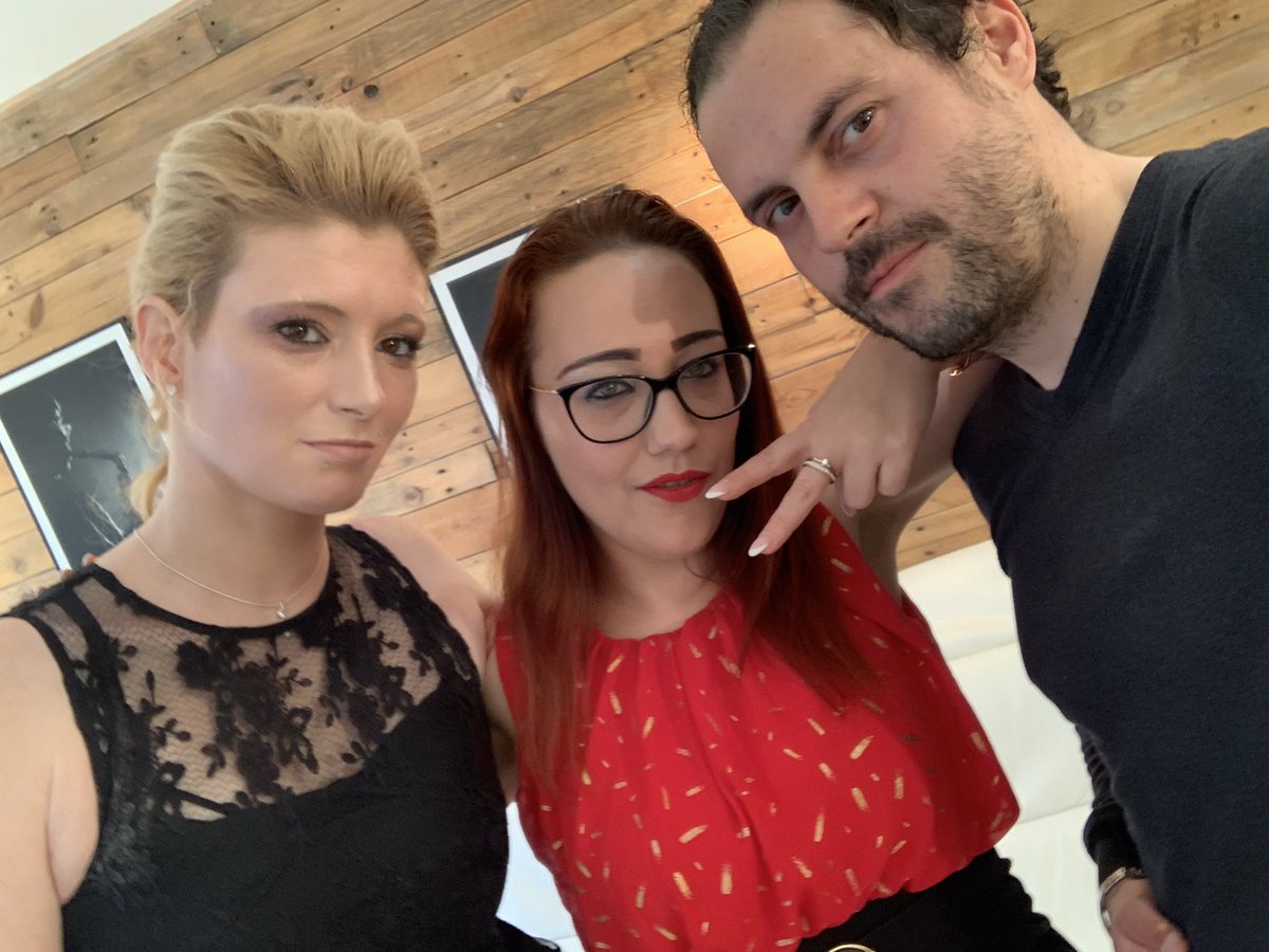 candice_marchal's tweet photo. En direct du tournage @candice_marchal @BonnyeroseDavis @VinzDurok @MarchalStudio #tournage #videox #realisation @ActriceSexe @mym_fans_ @SexeAmateurFR @JacquieMichelX3 #bretagne #castingx https://t.co/aUDP7C9umb