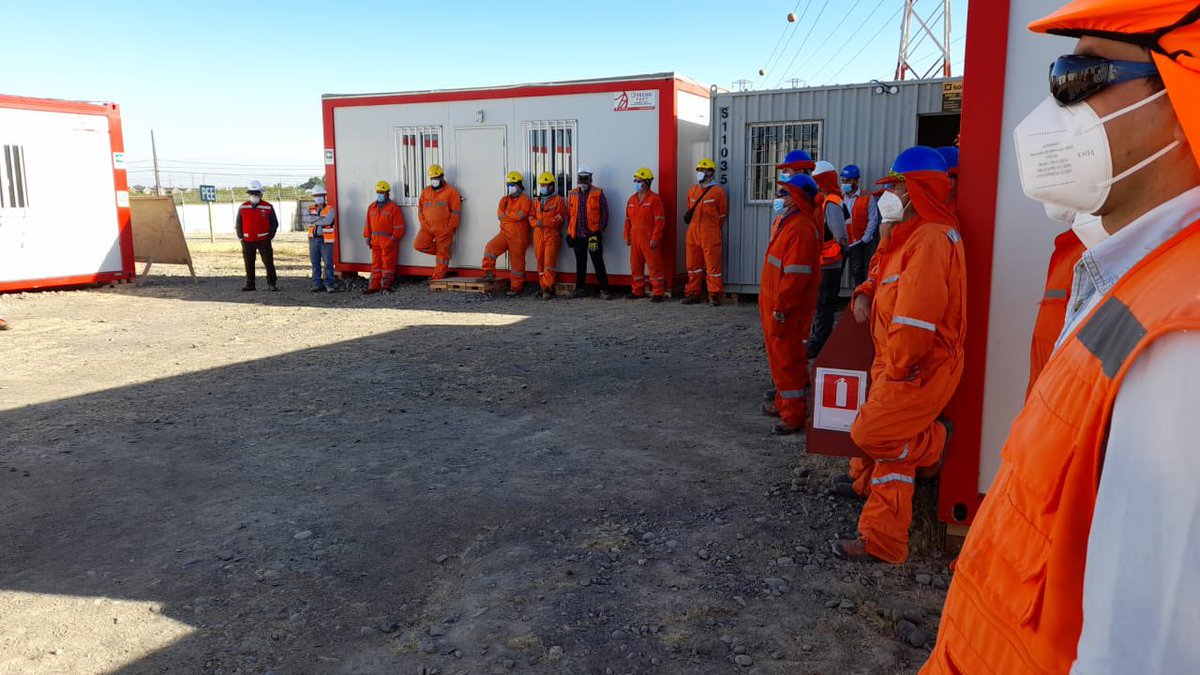 maxjimenezc's tweet image. En charla integral, hoy hablamos de la doble presencia y los Riesgos Psicosociales, a propósito de navidad, Covid y elecciones.
Siempre podemos prevenir los accidentes, en cualquier posición hay que estar 100% comprometido.

 #covid #saludmental #prevencionderiesgos #accidentes