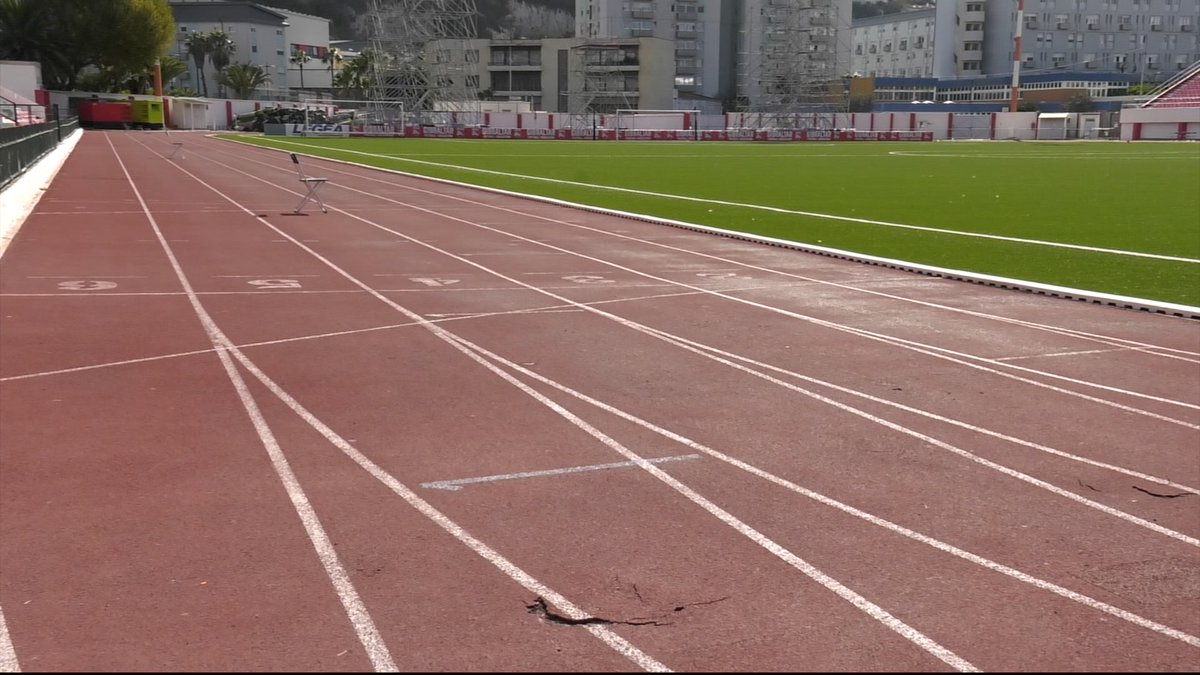 Tonight on The Sports Locker at 9pm, <a href="/RobinShepcap/">Robin Sheppard-Capurro</a> is joined by <a href="/gibathletics/">Gibraltar Athletics</a> president Frank Carreras, sprinter <a href="/JeraiTorres/">Jerai Torres</a> &amp; junior coach Sharon Celecia who shine the spotlight on their training facilities - or lack of - ahead of a busy year of international competition!