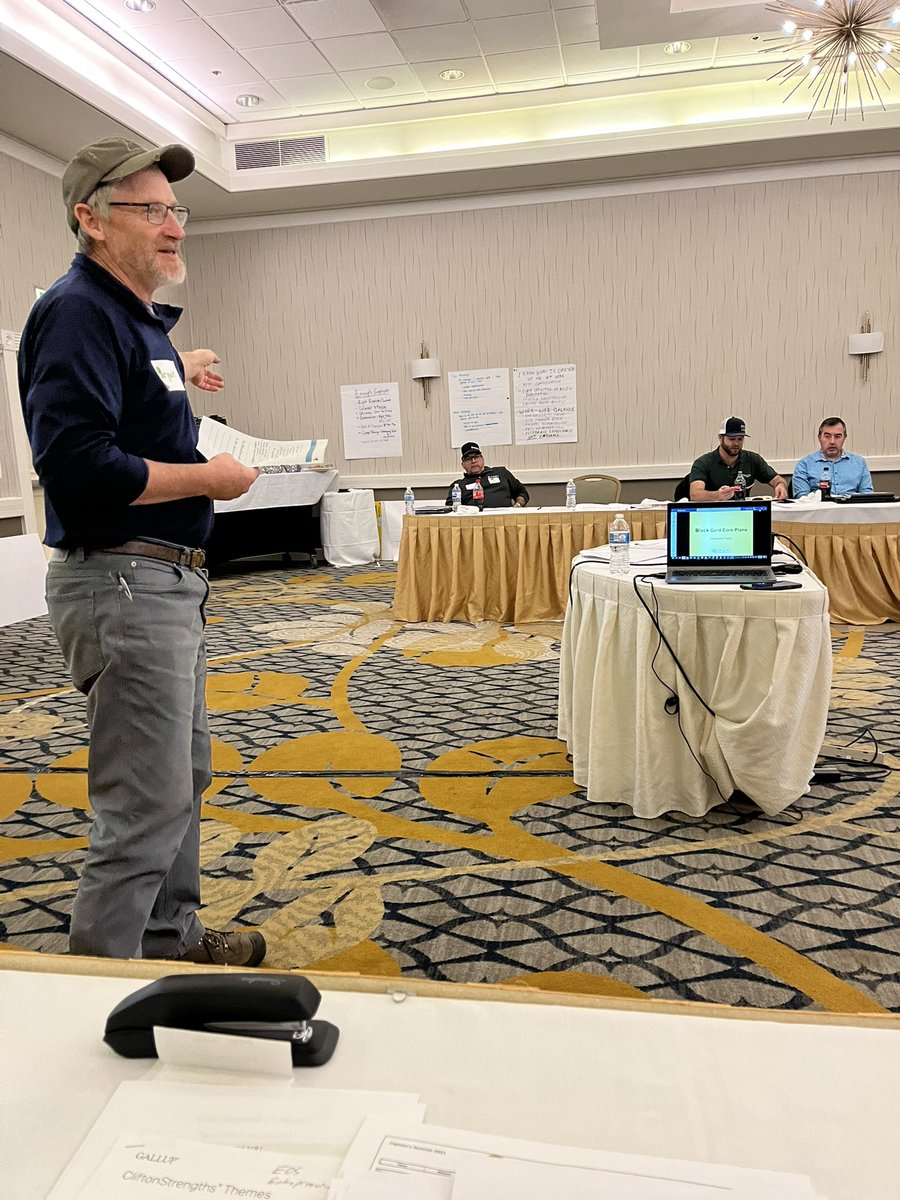 KeithTinsey's tweet photo. #BGConnect2021 can't wait to hear this guy's update on Agronomy! https://t.co/VzBugGllNQ