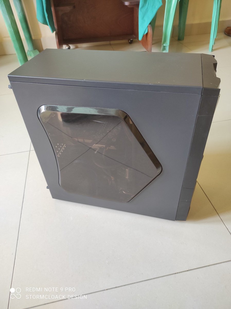 Stormcloack_JT's tweet photo. Pc en liquidation
Processeur : AMD Ryzen 5 2600(3.4 GHz)
RAM: DDR4 Ballistix Sport AT, 8 Go, 2666 MHz, CAS 16
ROM: -Intel SSD 760P Series, 256 Go, M.2 (Type 2280) et Sata 3To
CG: KFA2 GeForce GTX 1060 OC, 6 Go
Carte mère : Asus PRIME B450M-K
Alimentation: Cooler Master K550, 550W https://t.co/2eFKkaDF78