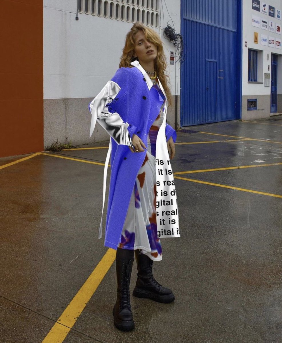 offtherailsmag's tweet image. Thoughts on digital fashion? Would you purchase a metalook? 🛸

Images via @dressxcom 

#metalook #digitalfashion #digitalart