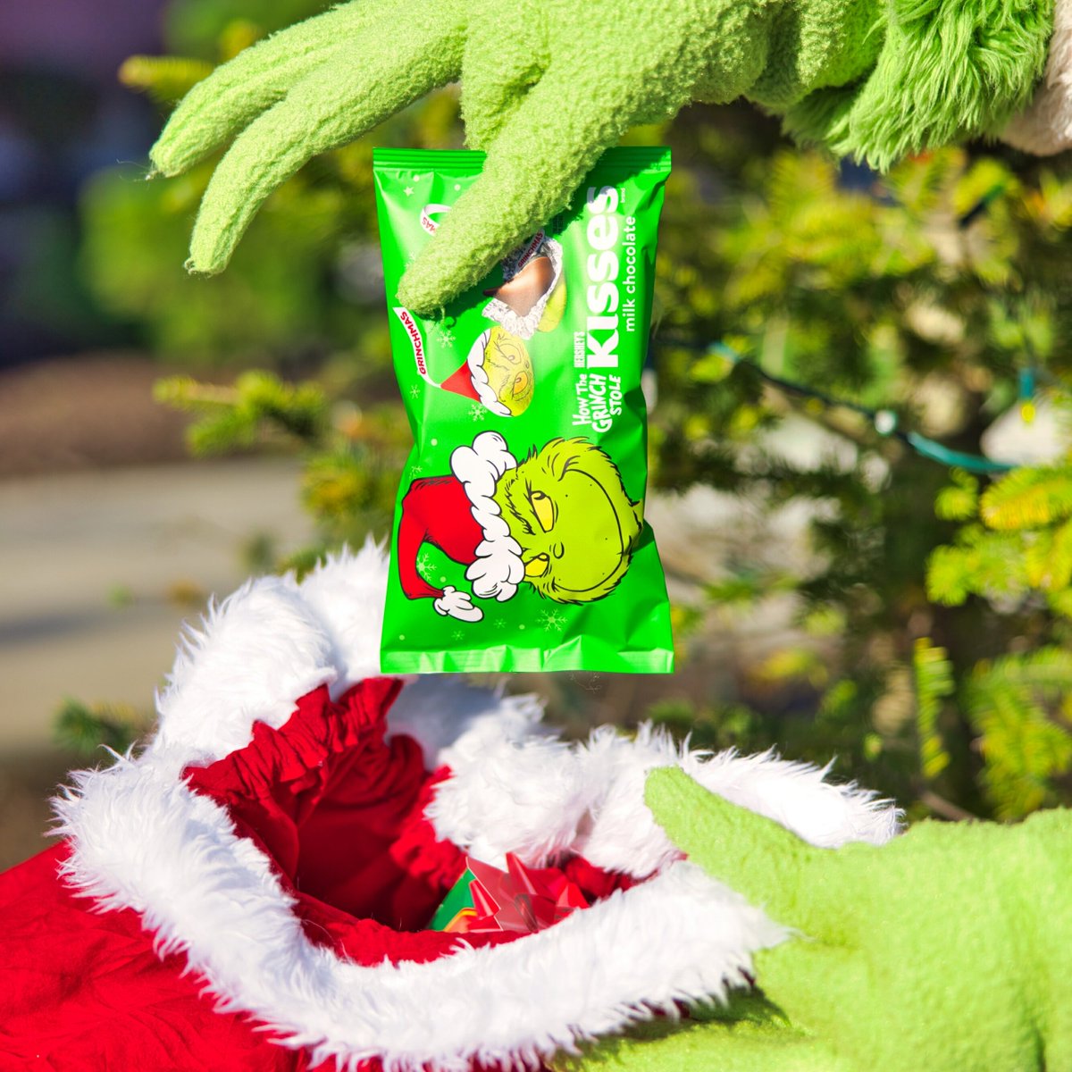 HERSHEY'S KISSES have helped the Grinch's heart grow three sizes! Reply with #GrinchKisses #Sweepstakes and the Grinch may just gift you FREE bags of his new favorite treat! NO PURCH. NEC. Ends 12/8/21. 18+ (19 AL/NE, 21 MS). For Official Rules, visit bit.ly/3B1TZZk