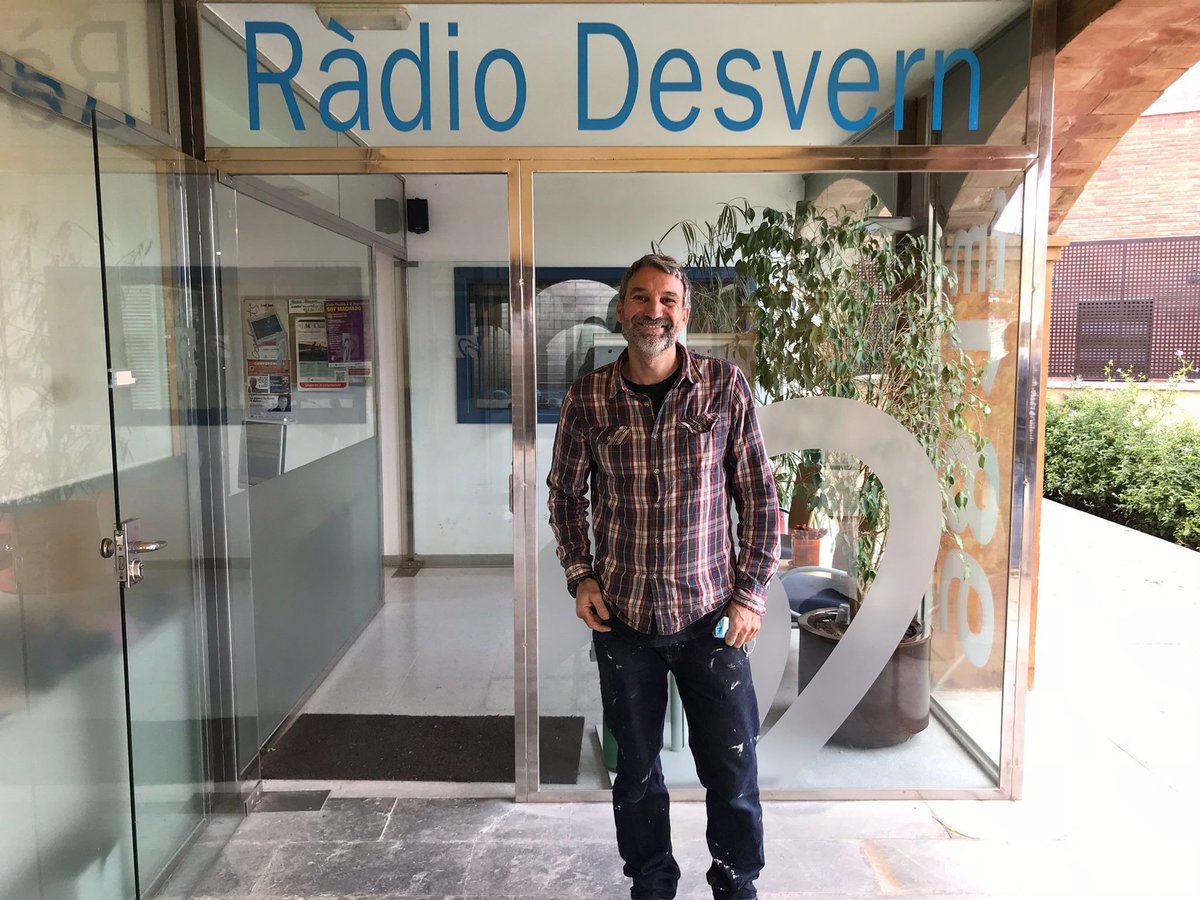 Parlem amb Marcel Camps d'"Immaterial", la nova obra que exposarà a partir de dijous al Celler de <a href="/cccanginestar/">Can Ginestar</a> amb una desena d'obres creades aquest any

🗨️ "Immaterial és parlar de la no matèria amb matèria"

🎧 bit.ly/3G0ZI4l