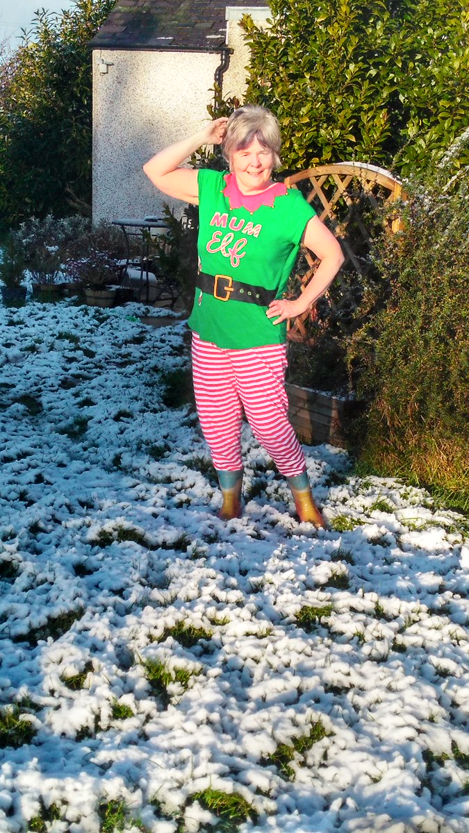 NMDNScot's tweet photo. For day 17, we would like to wish a long and happy retirement to our former SCIN Imaging Manager, Dr Fiona Hawke - seen here getting thoroughly into the Christmas spirit!
From all of us here at Team NMDN, we hope you enjoy your retirement, Fiona!
#imagingcommunity https://t.co/UC3p6MZ2cv