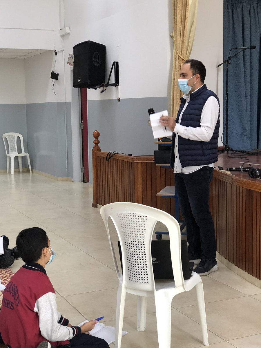 Grade 4 learners listened to the guest speakers who shared their experience of being a successful business owners and entrepreneurs #entrepreneur <a href="/Hhhsinfo/">Houssam Hariri HS</a>