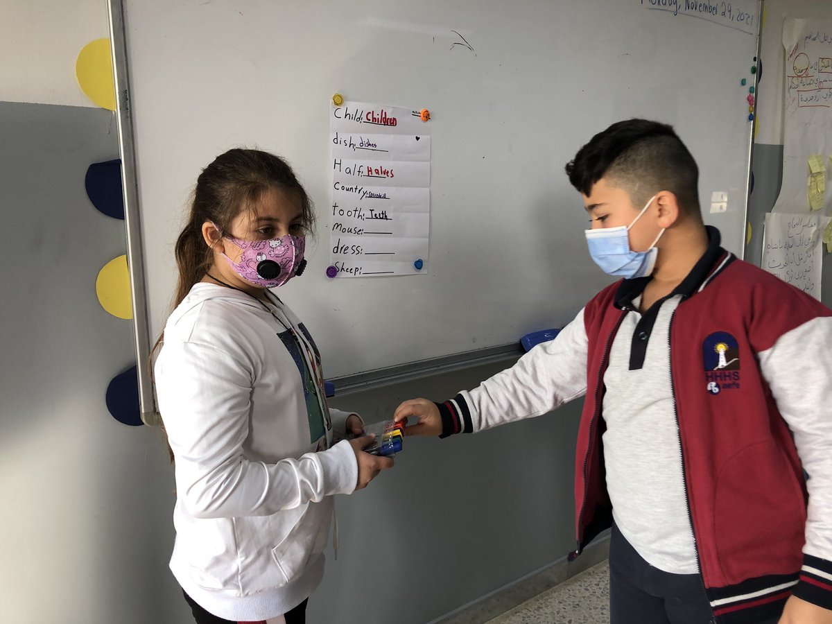 My dear learner, Melissa Shams, engaged her friends in the activity she made to review singular and plural nouns <a href="/Hhhsinfo/">Houssam Hariri HS</a>