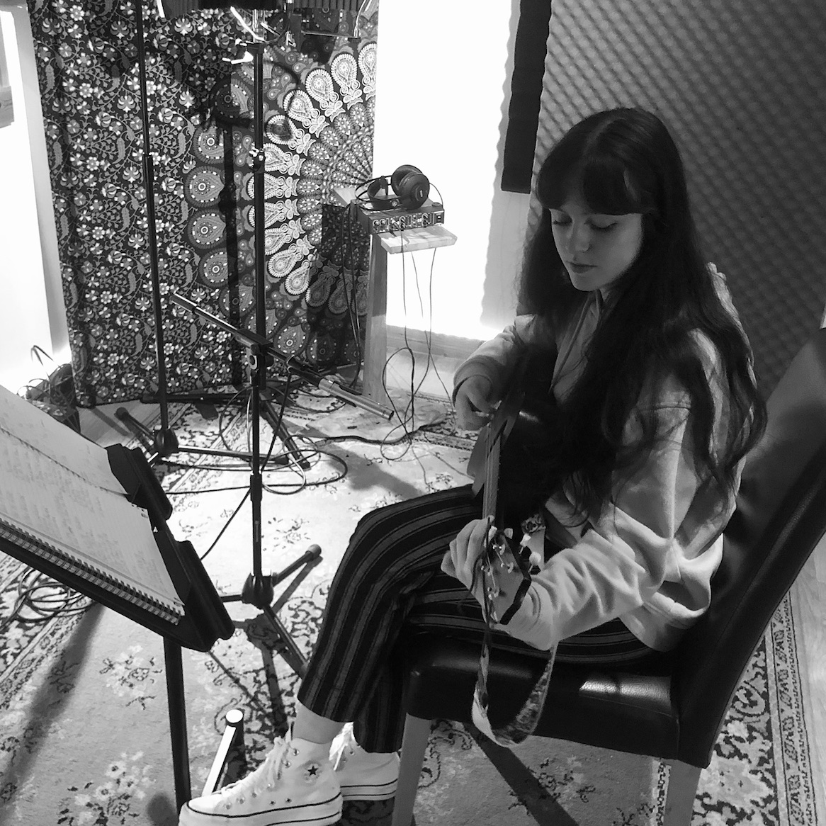 ICYMI 1st <a href="/HitTheRoadTours/">Hit The Road</a> nearly 2 years w/ <a href="/shorthousemusic/">Shorthouse</a> <a href="/seanbonnermusic/">Sean Bonner</a> &amp; Leiah thanks 👍 <a href="/amazingradio/">Amazing Radio</a> <a href="/JimGellatly/">Jim Gellatly</a> <a href="/TheScotsman/">The Scotsman</a> <a href="/scotsman_arts/">Scotsman Arts</a> @NEWFOUNDSOUND 15 Dec - 17 Dec inc <a href="/Tolbooth/">Tolbooth</a> Tickets/Info ➡ hittheroad.org.uk Funded by <a href="/CreativeScots/">Creative Scotland</a> &amp; <a href="/PRSFoundation/">PRS Foundation</a>